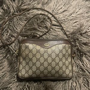 Gucci Crossbody Authentic